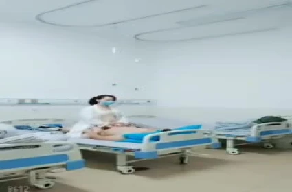 Em gái ngọt lịm rên la tận cùng trong phòng tắm, Một đêm mệt nhoài